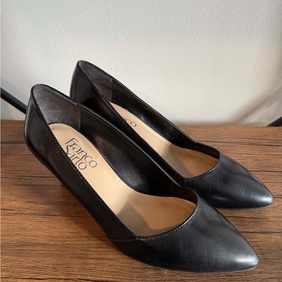 Franco Sarto Frankie Black Leather Wedge Pump - Size 6 Wide - Picture 3 of 7